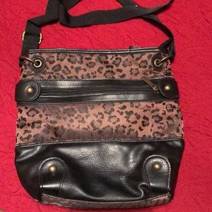🛍 Cato Leopard print cross body bag